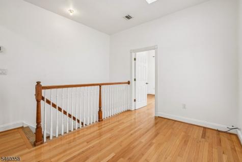 90 A Hackensack Plk R Weehawken NJ 07086