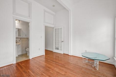90 A Hackensack Plk R Weehawken NJ 07086