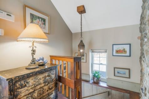 34 Water Street Tewksbury NJ 08833
