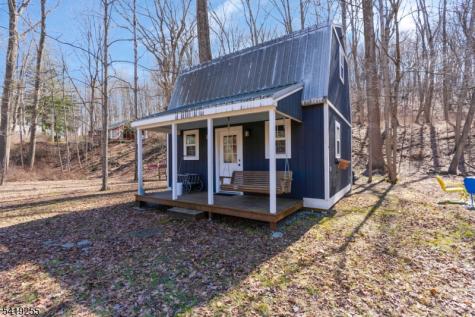 34 Water Street Tewksbury NJ 08833