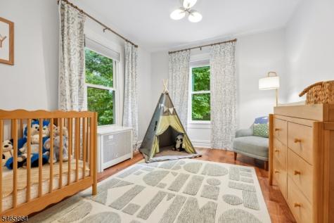 439 Grove Street Montclair NJ 07043