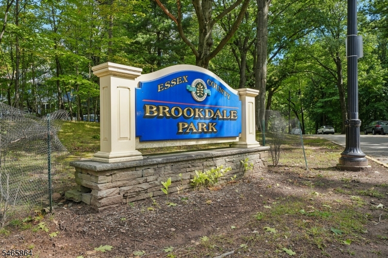 439 Grove Street Montclair NJ 07043