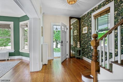 439 Grove Street Montclair NJ 07043