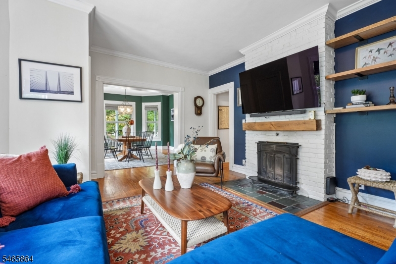 439 Grove Street Montclair NJ 07043