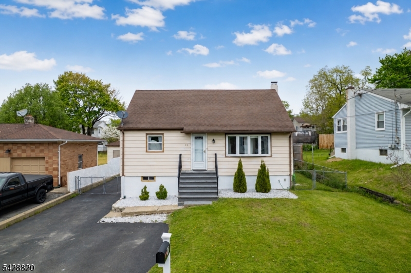 13 Kovach Street Franklin NJ 07416