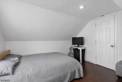 13 Kovach Street Franklin NJ 07416