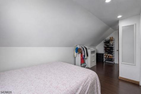 13 Kovach Street Franklin NJ 07416
