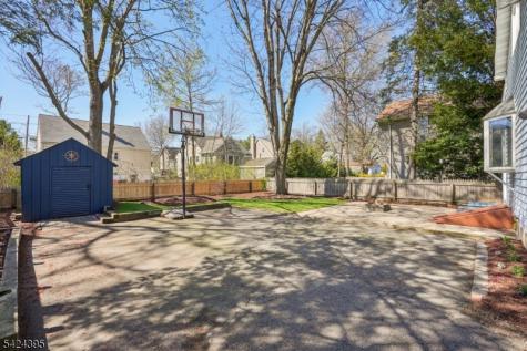 454 Northern Parkway Ridgewood Village NJ 07450