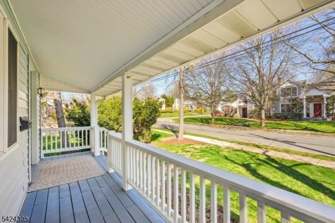 454 Northern Parkway Ridgewood Village NJ 07450