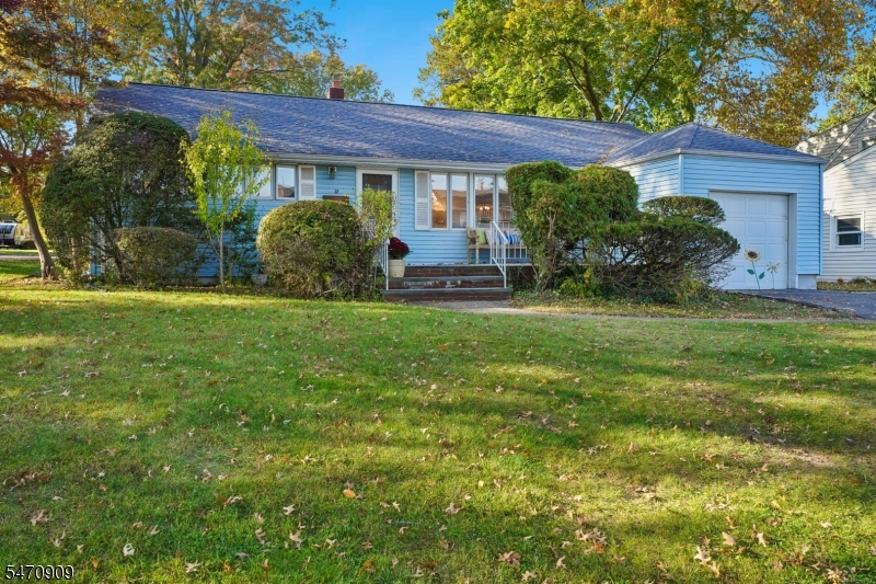 12 Carlton Drive Montclair NJ 07043