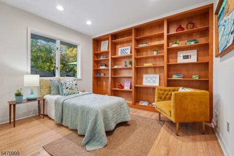 12 Carlton Drive Montclair NJ 07043