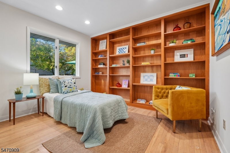 12 Carlton Drive Montclair NJ 07043