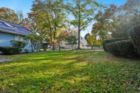 12 Carlton Drive Montclair NJ 07043