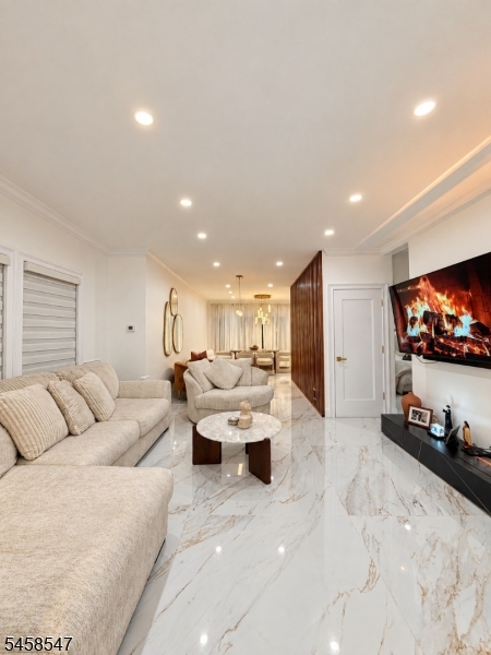 104 Boyle Avenue Totowa NJ 07512