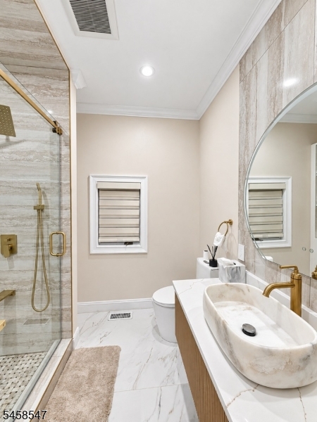 104 Boyle Avenue Totowa NJ 07512
