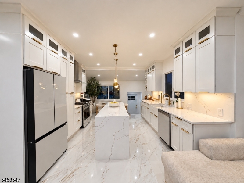 104 Boyle Avenue Totowa NJ 07512