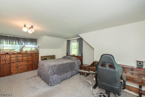 45 Lakeside Trail Kinnelon NJ 07405