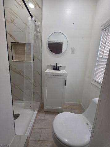 16 Mineral Sprg A Passaic NJ 07055