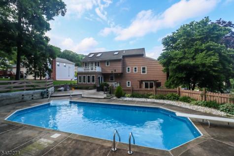 19 Mckinley Drive Rockaway NJ 07866