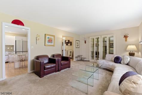 5 Hastings Road Parsippany-troy Hills NJ 07950