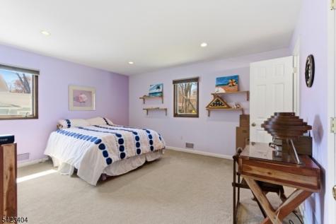 5 Hastings Road Parsippany-troy Hills NJ 07950