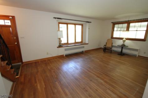 71 Dawn Avenue North Haledon NJ 07508