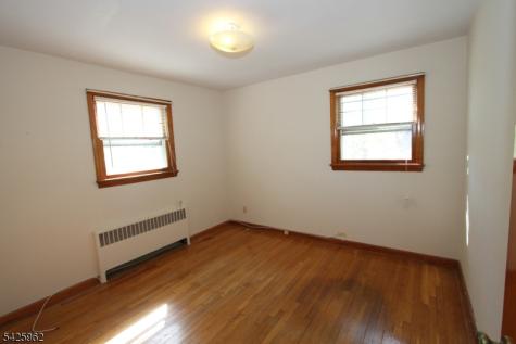 71 Dawn Avenue North Haledon NJ 07508