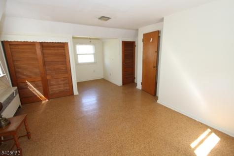 71 Dawn Avenue North Haledon NJ 07508