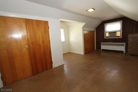 71 Dawn Avenue North Haledon NJ 07508