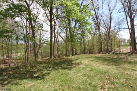 71 Dawn Avenue North Haledon NJ 07508