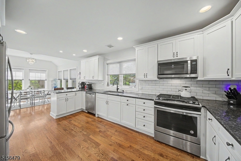 6 Landing Trail Denville NJ 07834