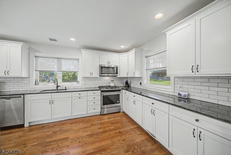 6 Landing Trail Denville NJ 07834