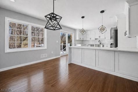246 Fawn Ridge Mountainside NJ 07092