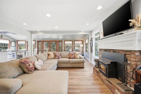 1 Kerrs Corner Road Frelinghuysen NJ 07825