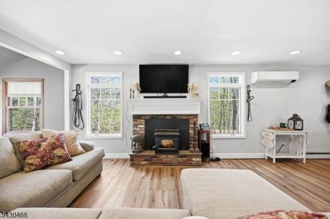 1 Kerrs Corner Road Frelinghuysen NJ 07825