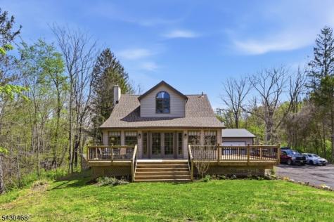 1 Kerrs Corner Road Frelinghuysen NJ 07825