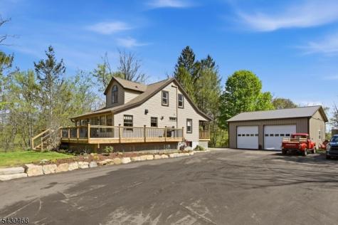 1 Kerrs Corner Road Frelinghuysen NJ 07825