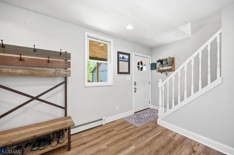 1 Kerrs Corner Road Frelinghuysen NJ 07825
