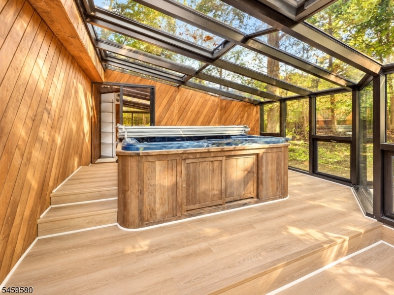 28 Deer Trail Hardyston NJ 07460