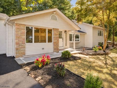 28 Deer Trail Hardyston NJ 07460