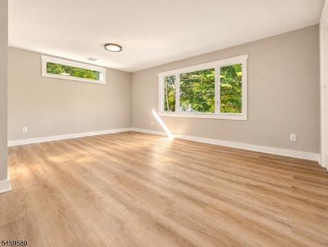 28 Deer Trail Hardyston NJ 07460
