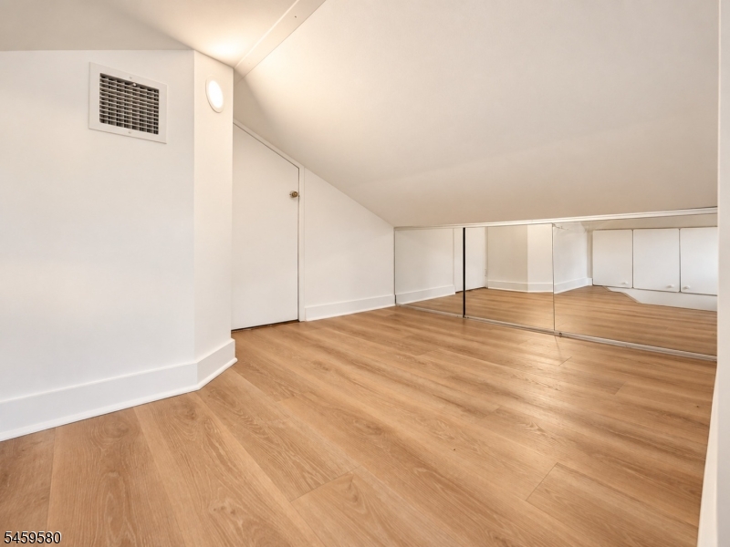 28 Deer Trail Hardyston NJ 07460