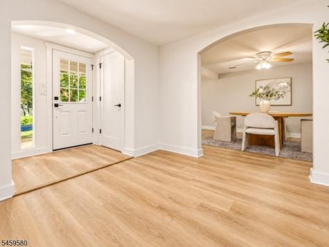 28 Deer Trail Hardyston NJ 07460