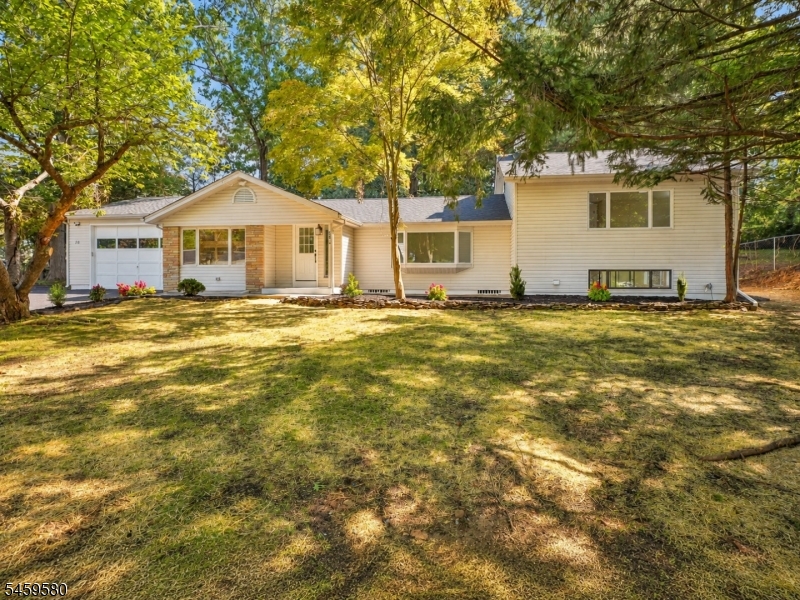 28 Deer Trail Hardyston NJ 07460