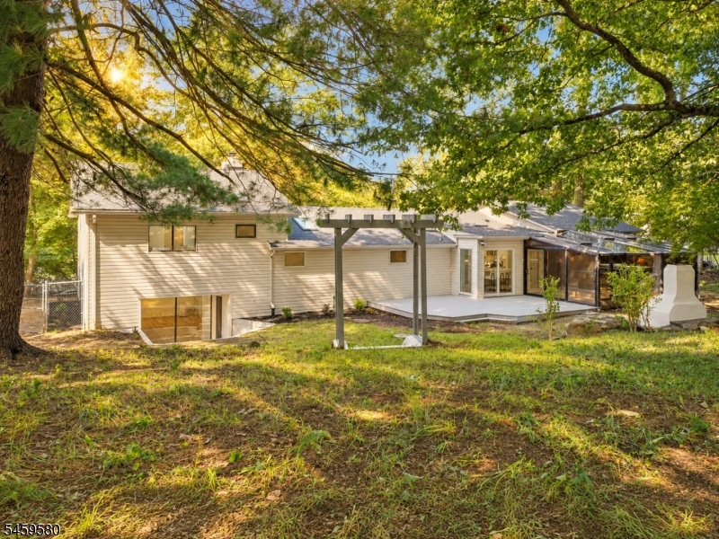 28 Deer Trail Hardyston NJ 07460