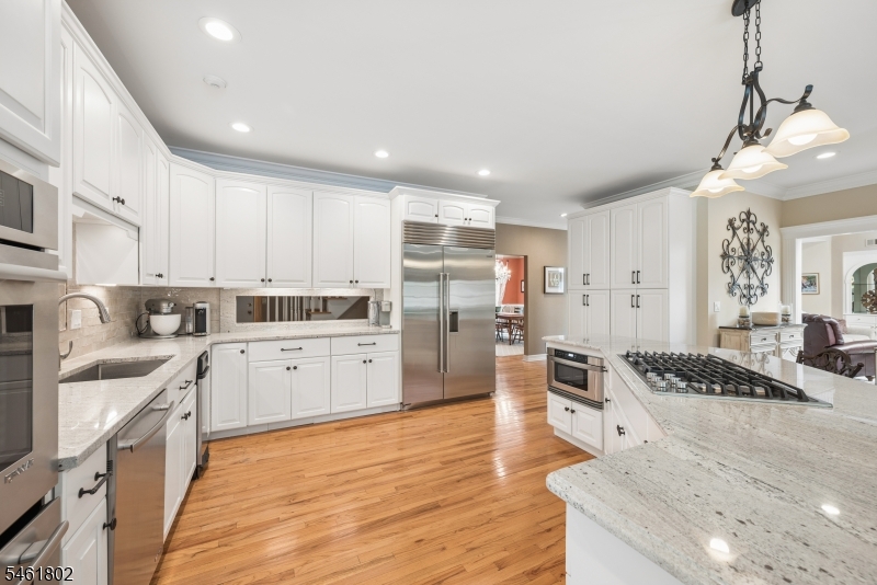 37 Colts Glen Lane Bernards NJ 07920
