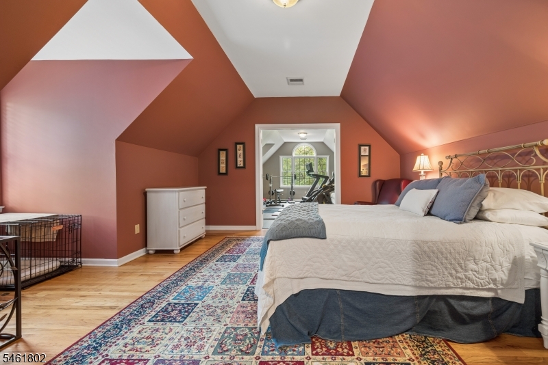 37 Colts Glen Lane Bernards NJ 07920