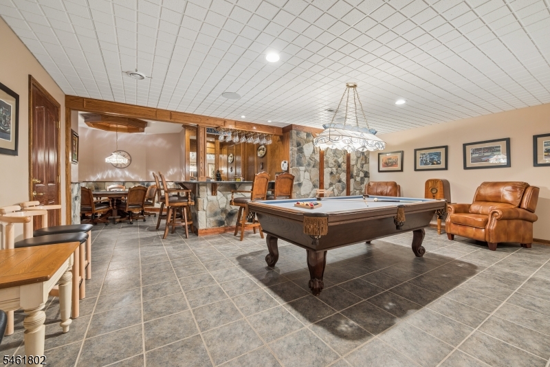 37 Colts Glen Lane Bernards NJ 07920