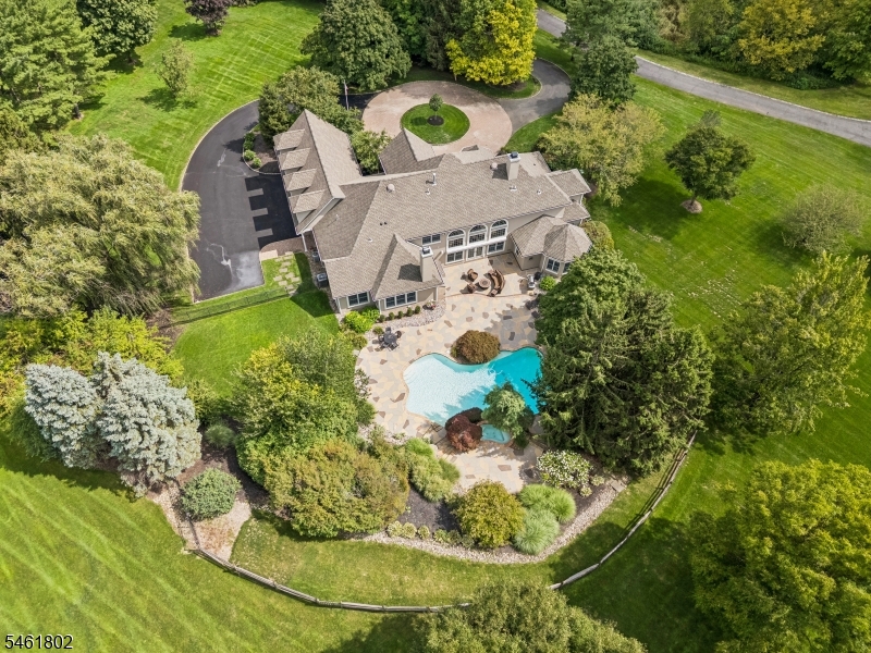 37 Colts Glen Lane Bernards NJ 07920