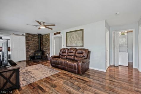 6 Sunset Drive Green NJ 07821